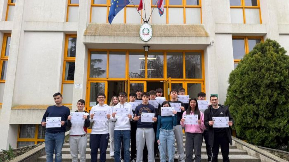 All’Agrario “G. Ferraris” i primi patentini per piloti di droni